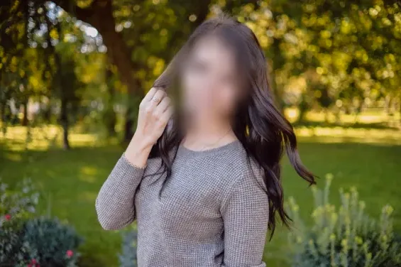 Alberte, 32