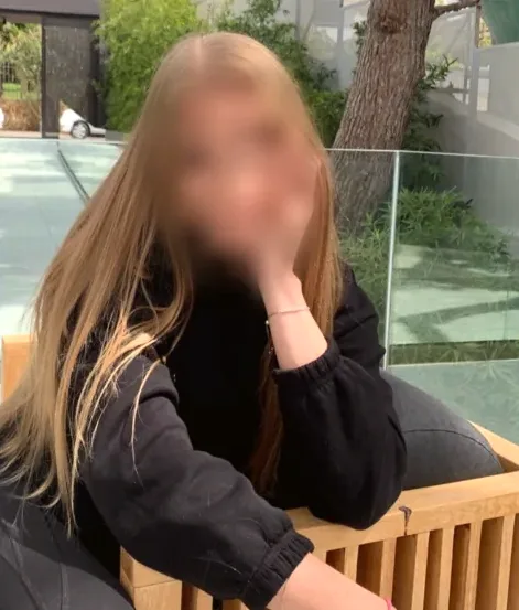 Alma, 34
