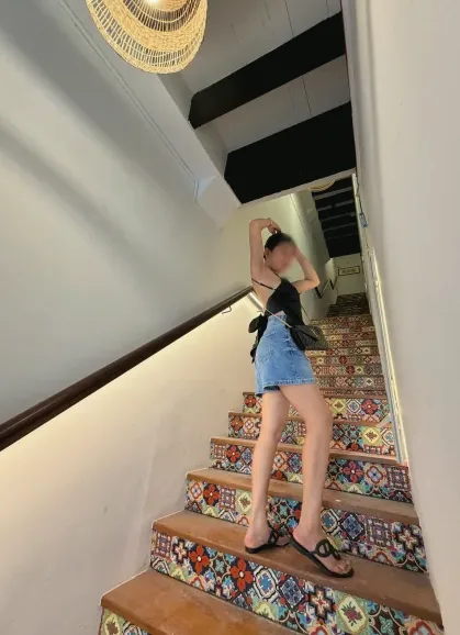 Jovana, 30