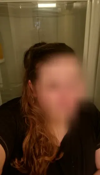 Karla, 26