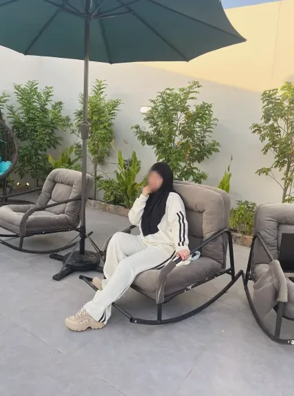 Marie, 26