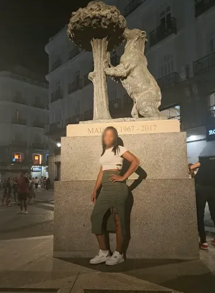 Mathilde, 34