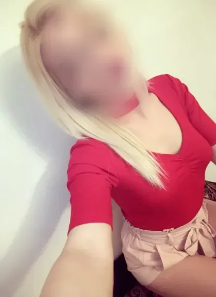 Sara, 34
